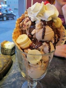 Mniam, mniam, mniam, mniam...