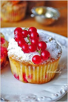 Muffinki z porzeczkami - ilovebake.pl