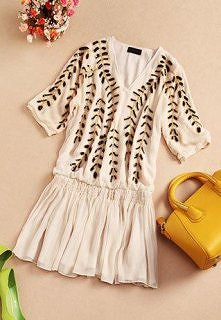 Leaf Sequins Stretch Short Sleeve V Neck Pleated Dress