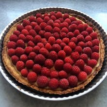 tarta mascarpone z malinami