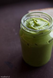 Wegański majonez z awokado