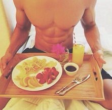 ajjj, poproszę takie śniadano do łóżka *.*