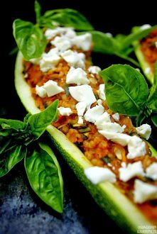 Cukinia nadziewana kaszą ja...