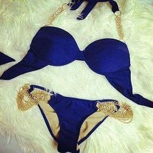 kobaltowy strój kompielowy