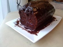 Po tym zdjęciu chyba powinnam zmienić tytuł tablicy :) Ale niech będzie, każdy ma chwile słabości. Najlepszy przepis na piernik! Ze strony kwestiasmaku:
"Składniki:

• 125 ...