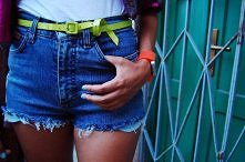 szorty bardzo na TAK.