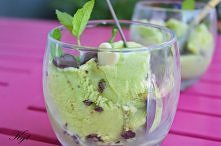 Moje ulubione lody miętowe z czekoladą :) Wasze też? Przepis na niezlymlynek.blogspot.com
