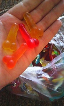 Wszystkim kurwom w oko ! <3 Żelki !