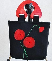 Torebka z filcu z szyfonowymi aplikacjami, made by turpis