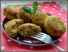 KLOPSY JAJECZNO-PIECZARKOWE