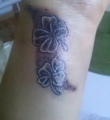 kolejny tatuaż , nadgarstek...