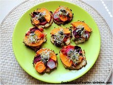 Warzywne pizzerinki z kalafiora :)