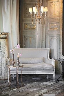 ładna francuska sofka