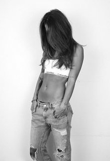 Zapraszam: fenike98.tumblr.com