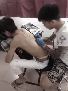 Tatuażysta troll .:D