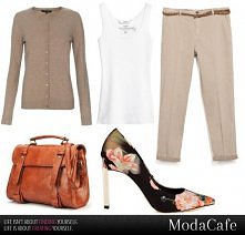 Chinosy. Konkurencja dla jeansów? Focus na materiałowe rurki. 

Prostota
… to kolejny sprzymierzeniec chinosów. Neutralne barwy plus odrobinę nonszalanckie buty to fajna alterna...