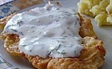 Piersi z kurczaka w cieście czosnkowym
Składniki:

ok 50 dag filetów z kurczaka
1 szklanka mąki
ok 1 szklanka wody 
1 jajko,
2-3 ząbki czosnku
sól, pieprz
olej do smażenia

Sos ...