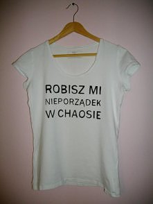 Ręcznie malowana koszulka. Napis wykonałam w całości własnoręcznie, specjalnymi farbami do tkanin.
W razie jakichkolwiek pytań proszę pisać wiadomość na e-mail: neejsi@wp.pl, po...