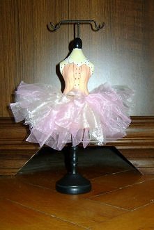 Tiulowa spódniczka :)