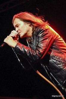 Kto lubi zespół Wilki? :>
Czytajcie relację z koncertu:
zyj-lepiej.blogspot.com