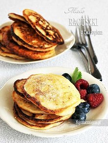 Racuszki z twarogiem

Skład...