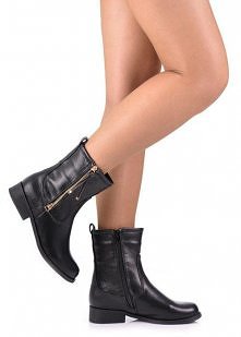 Czarne sztyblety ze złotym zamkiem. Więcej informacji po kliku w duże foto.