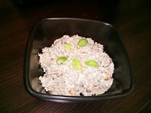 pasta twarogowo-tuńczykowa z suszonymi pomodorami