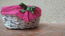 Koszyk z papierowej wikliny zrobiony własnoręcznie :)
więcej na blogu myhandmade13.blogspot.com