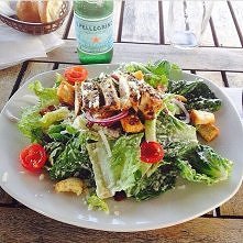 sałatka zawsze i wszędzie <3