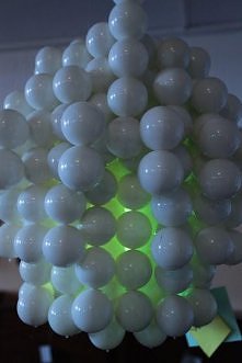 Może całkiem fajnie wyglądać w nowoczesnym mieszkaniu. A może ktoś zawiesi sobie w kuchni? Nietypowy kształt i ciekawy design :) Tyle fajności w jednym miescu, czyli kolejna wiz...