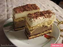 Składniki na biszkopt:
1 szklanka mąki
1 szklanka cukru
6 jajek
1 łyżeczka proszku do pieczenia
krem nutella
starta czekolada do dekoracji


Białka ubić z cukrem i dodać po jedn...