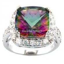 pierścionek z mistic topazem