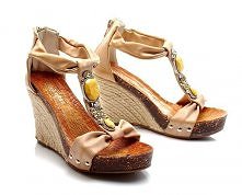 Sandały na platformie. Kliknij w duże zdjęcie po więcej szczegółów.