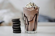 Shake oreo!