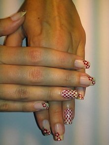 Delikatne kwiatki i kropecz...