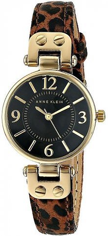 Zegarek z ciekawym motywem ...