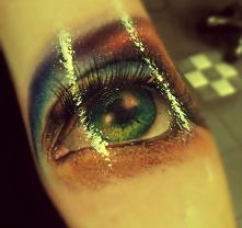 eye tattoo