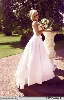 Najpiękniejsza suknia!!  <3