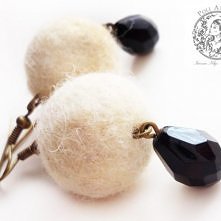 Kolczyki z filcu i onyksu