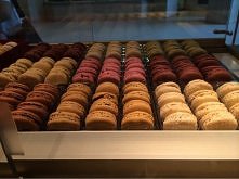 Makaroniki  #Paris #Louvre