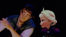 Gif
Elsa x Flynn
