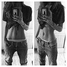 Pytania do szczęściarzy co mają taki śliczny brzuszek co na zdjęciu obok.Jakie ćwiczenia i dieta? Taki brzuch to moje marzenie a na przeszkodzie stoją mi słodycze i słoiki Nutel...