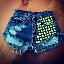 Chce takie spodeeeenki!  :3