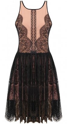 CZARNA KORONKOWA ROZKLOSZOWANA SUKIENKA Z SIATECZKĄ NUDE