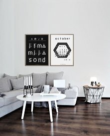 salon. biel czerń i szarość