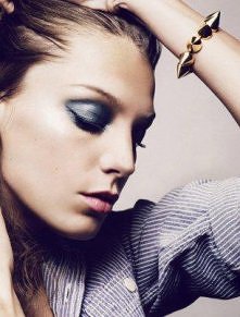 Masz niezbyt regularne rysy? Chciałabyś coś poprawić w swojej twarzy?

Oto sztuczki w makijażu, które zmieniają twarz na piękniejszą