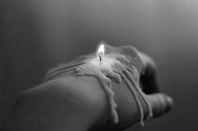 Czym jest cierpienie bez bólu? Cierpieniem bez źródła.