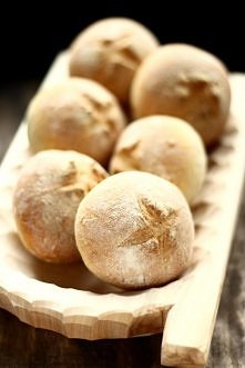 bułki na zaczynie poolish