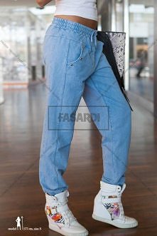 Wygodne spodnie o luźnym kroju, dostępne w naszym sklepie internetowym.