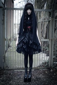 gothic girl.